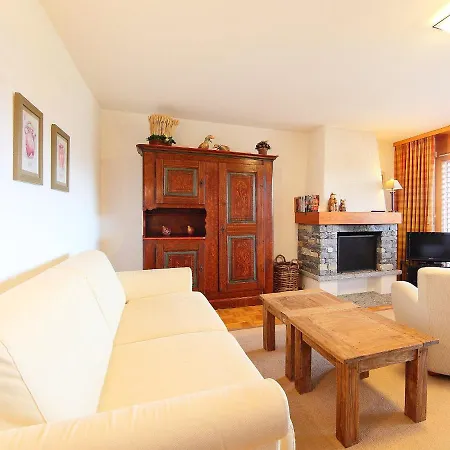 Snowbird Apartament *