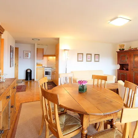 Snowbird Apartament *